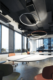 Architektonické osvetlenie historickej budovy pomocou LED línií